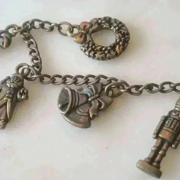 Chistnas bracelet - Picture 2 of 6